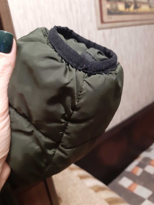 Продам  куртку 128-134 в отличном состоянии