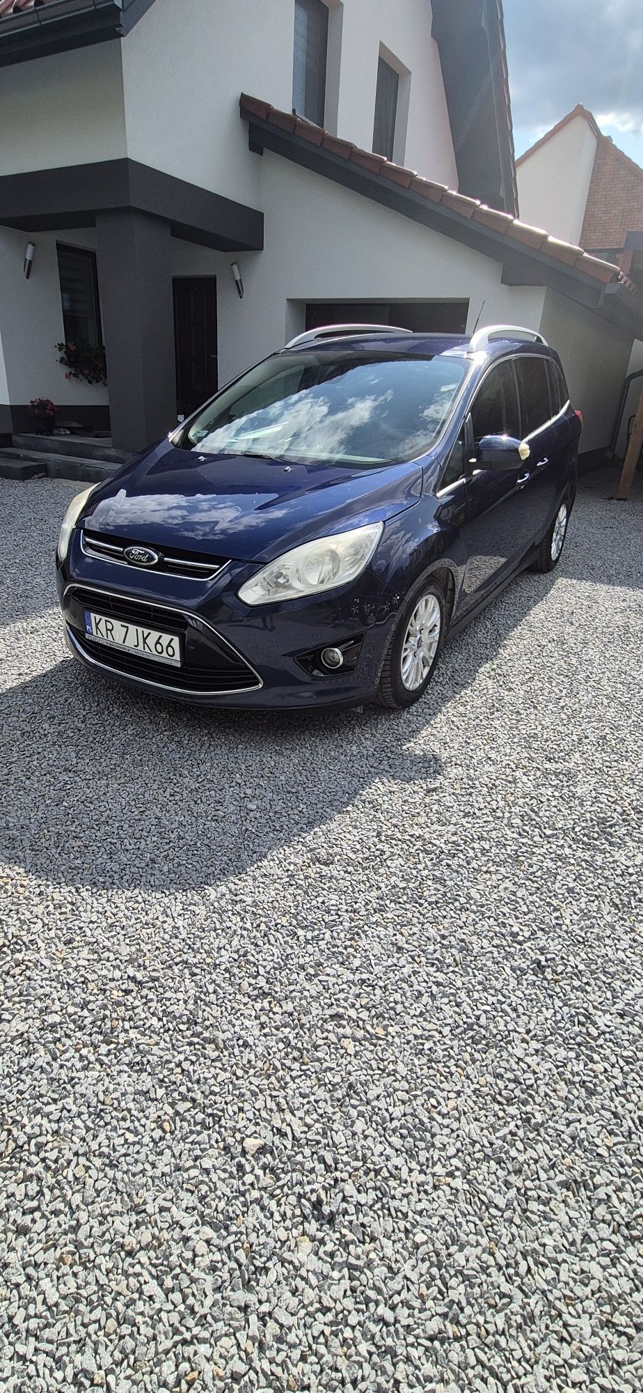 Ford Grand C-max  2011r 2.0 diesel 140km