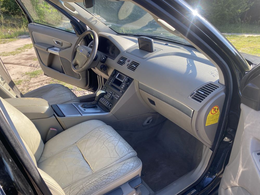 Volvo  xc 90 повний привід