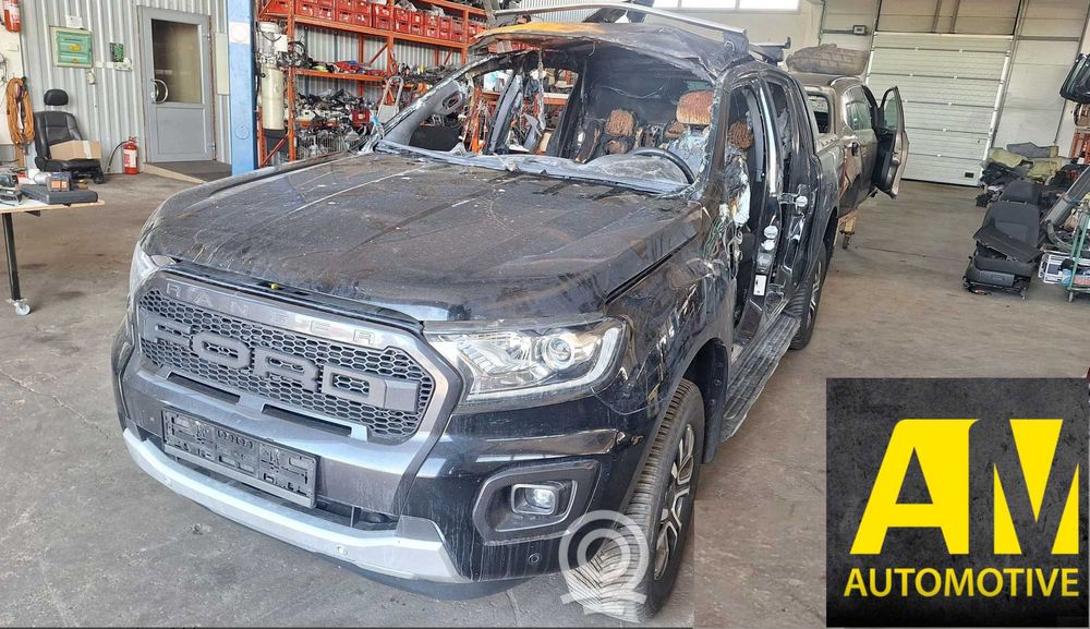 Ford Ranger WILDTRAK 2020 бампер передній комплектний разборка