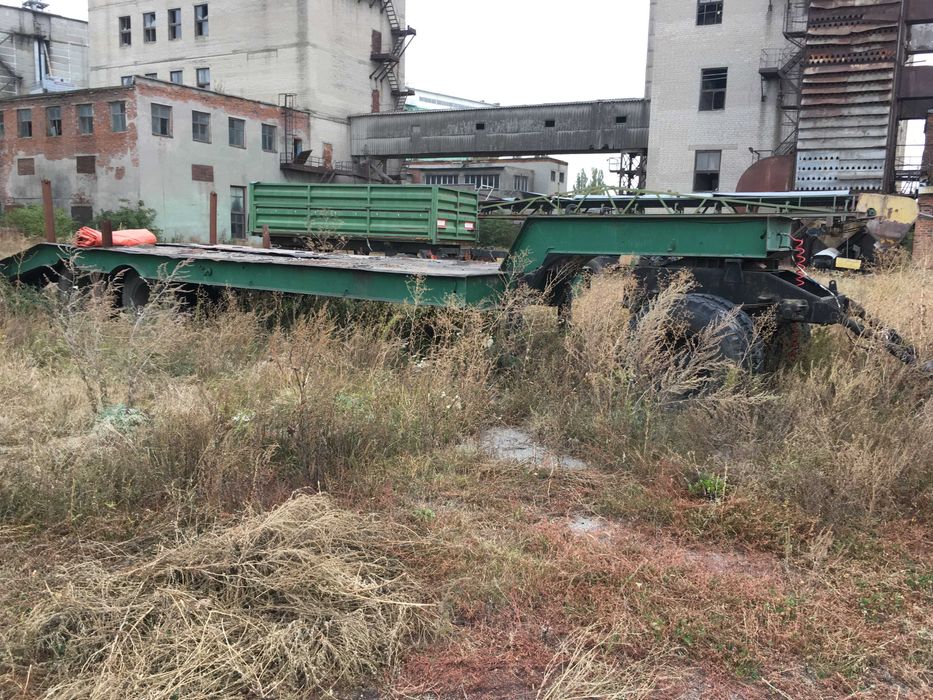 Трал марка ЧМЗАП-5208 2000р.