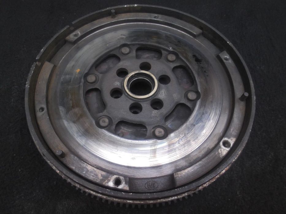 AUDI A4 B5 1.6 DVP KOŁO DWUMASOWE LUK