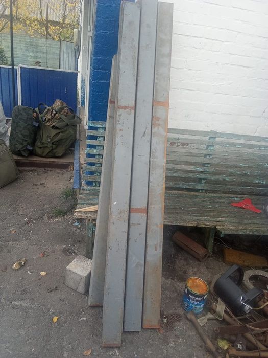 Продам профільну трубу 400 грн за одну трубу