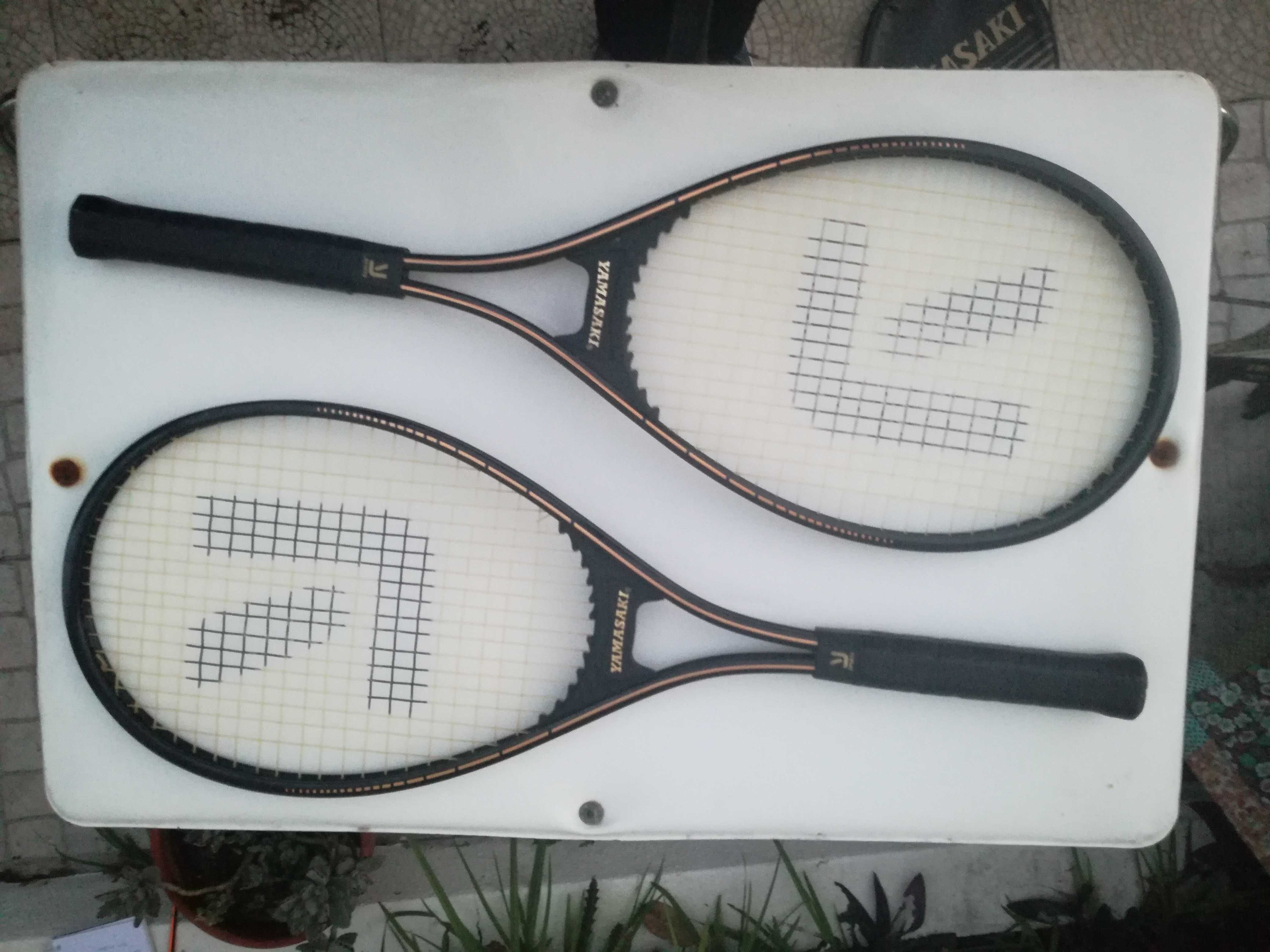 2 raquetes Yamasaki com estojo