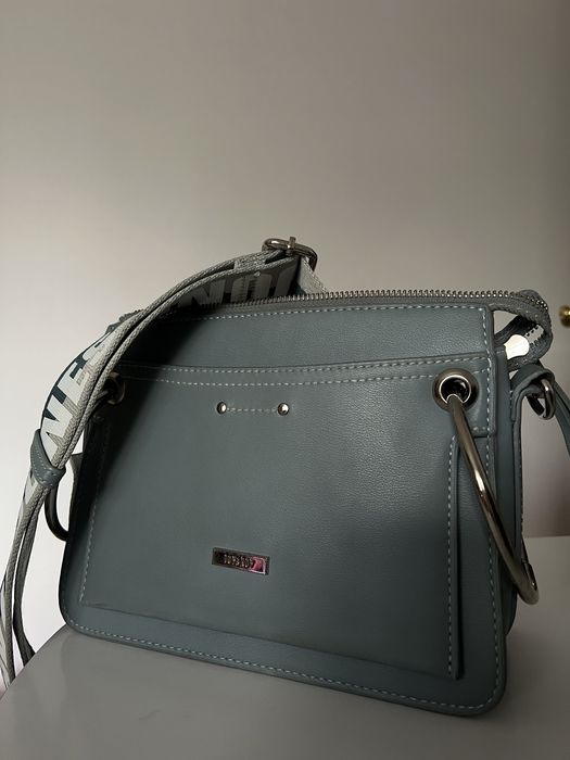 Жіноча сумочка