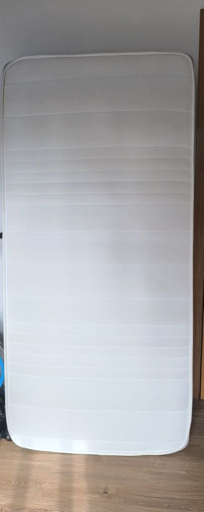 Cama criança + colchão 90*190