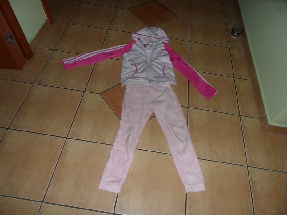 Super bluza w misie i ogrodniczki i bluzeczka z napisem Love  8-9 lat