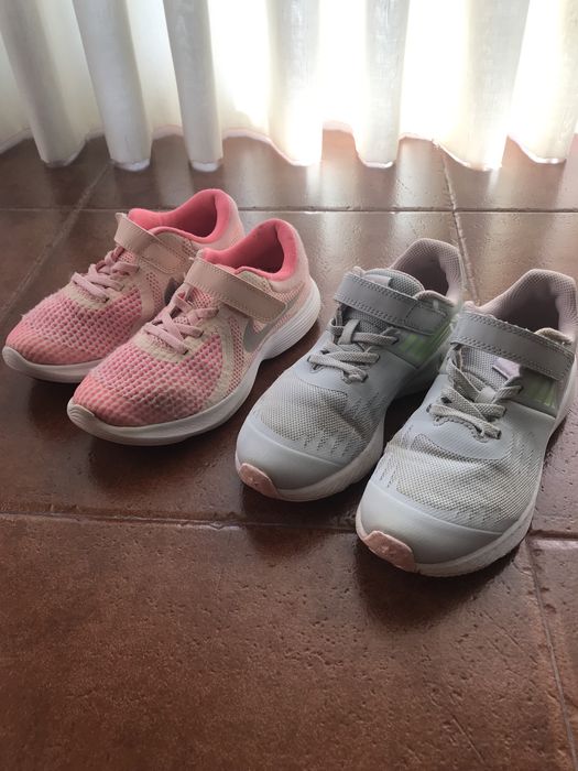 Tenis Nike T. 33