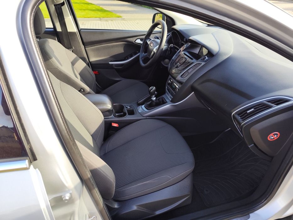 FORD FOCUS MK3 ,Super stan ,Zadbany,Klima,Navi, Ledy