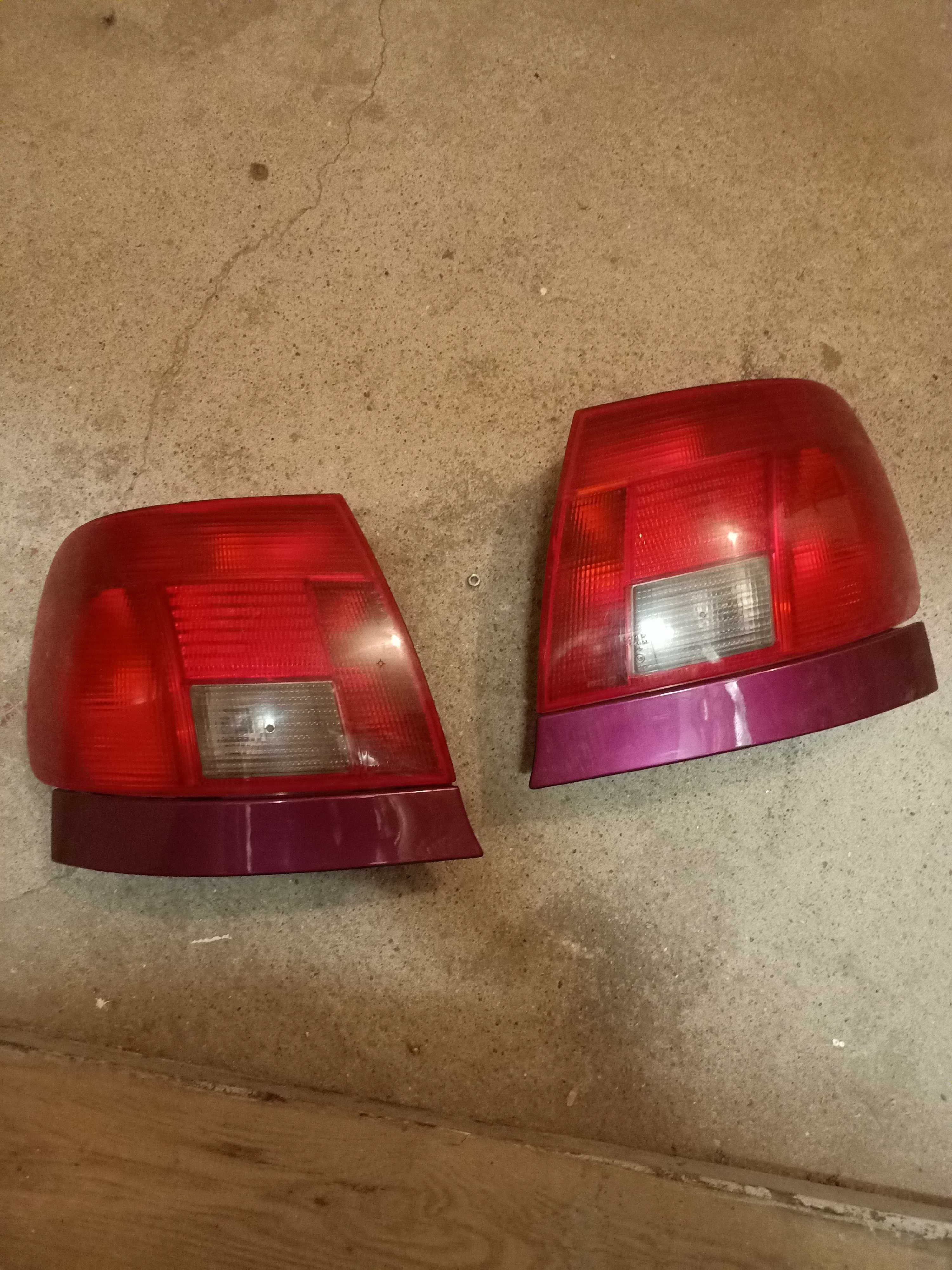 Lampy tył A4 B5 komplet 50zł