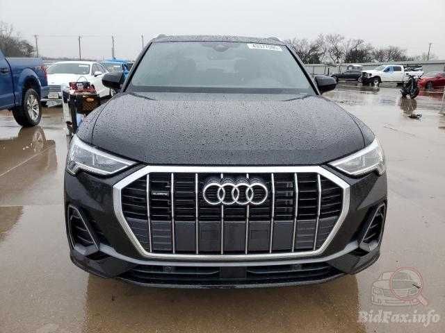 Разборка Audi Q3 SQ3 RSQ3 бампер капот фара крыло дверь зачасти шрот