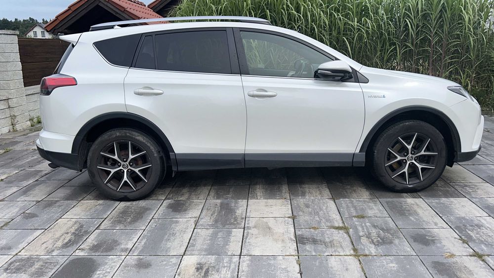 Samochód Toyota RAV4 2016 4X4