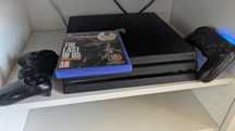PS4 pro 1tb 2 comandos + jogo the last of us 1