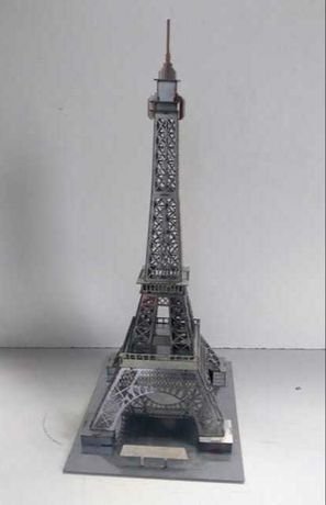 Конструктор 3D модель Эйфелева башня металлическая