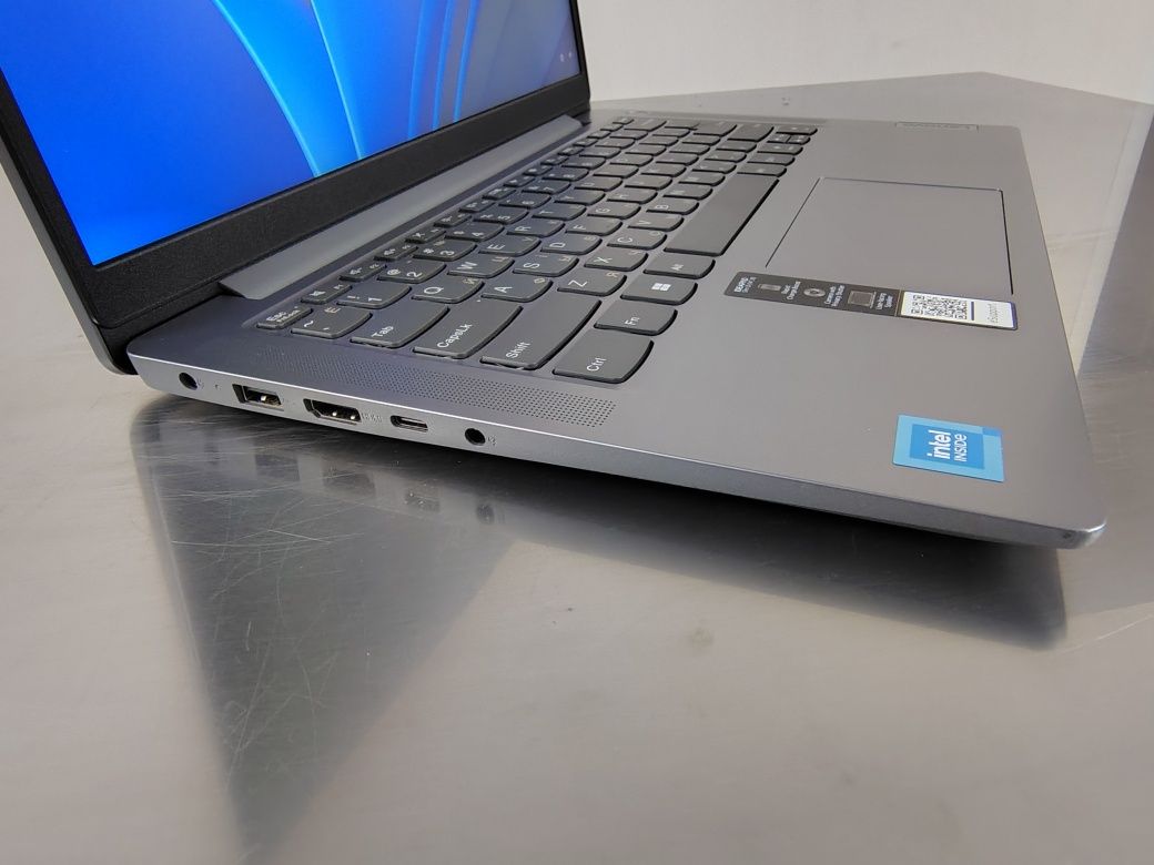 Ідеал! Lenovo Ideapad Slim 3/5 Core/4GB DDR5/128 SSD