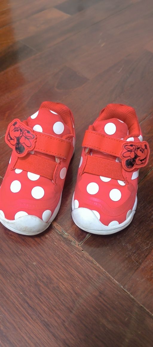 Sapatilhas adidas minnie