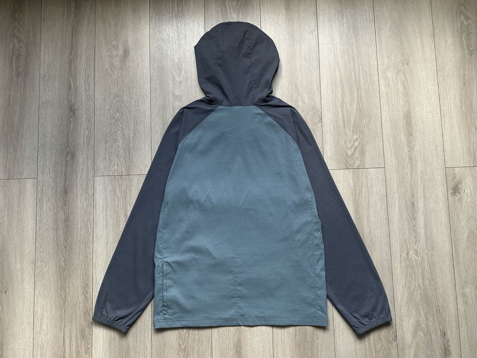 Куртка анорак The north face