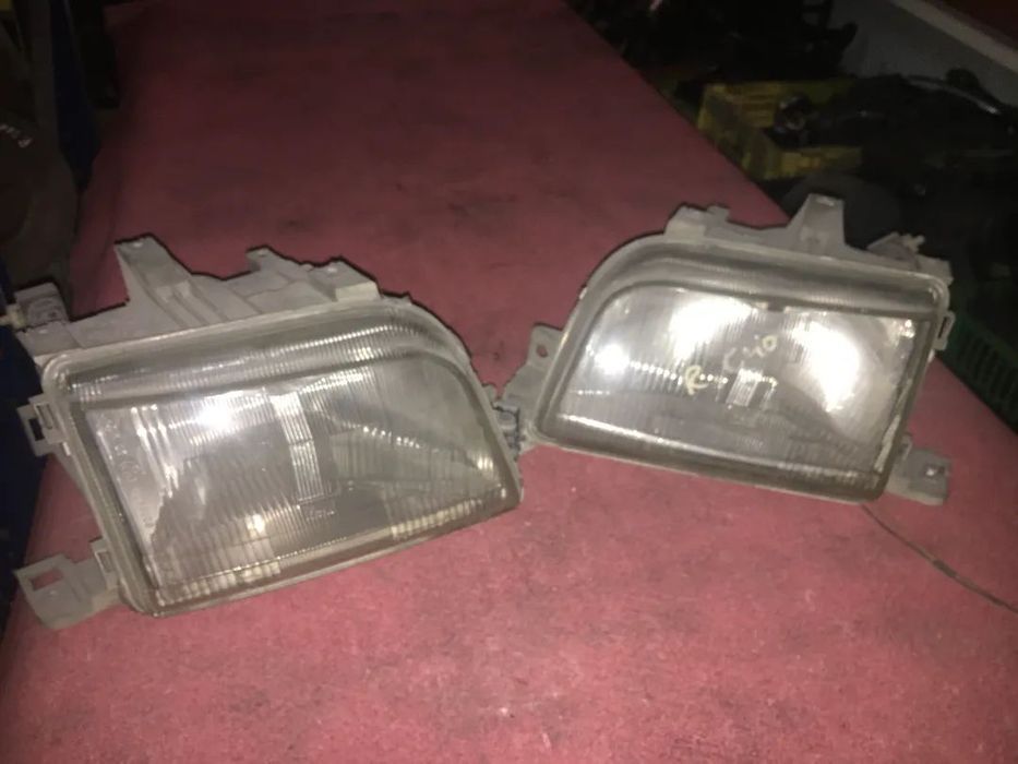 ÓTICAS / FARÓIS DA FRENTE RENAULT CLIO I