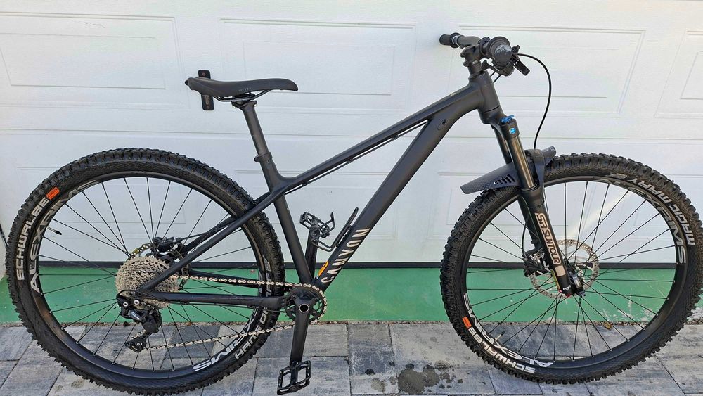 Rower Canyon Stoic 2 rozmiar M idealny stan