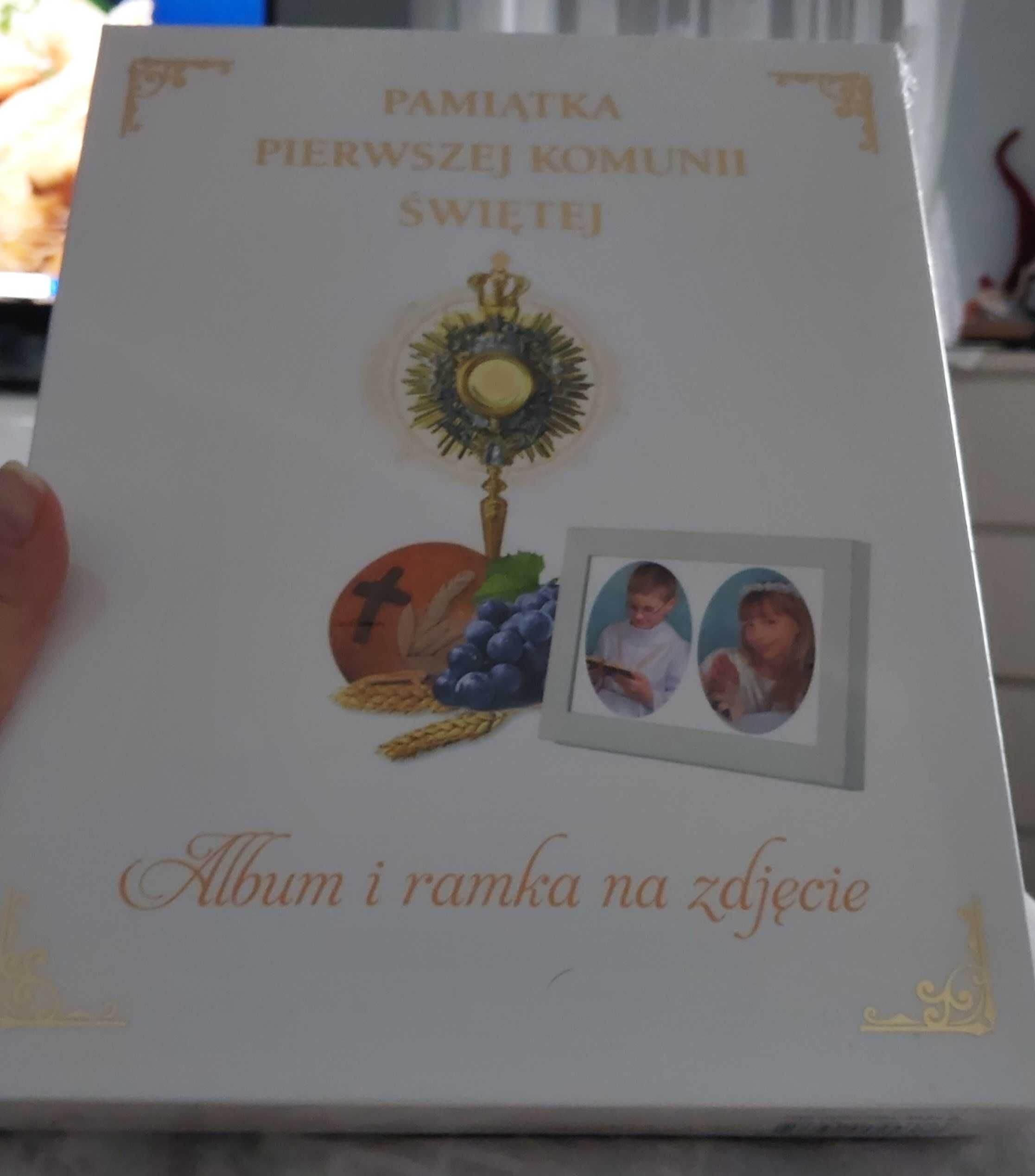 Pamiątka I komunii sw. Album i ramka piękny zestaw NOWY w folii