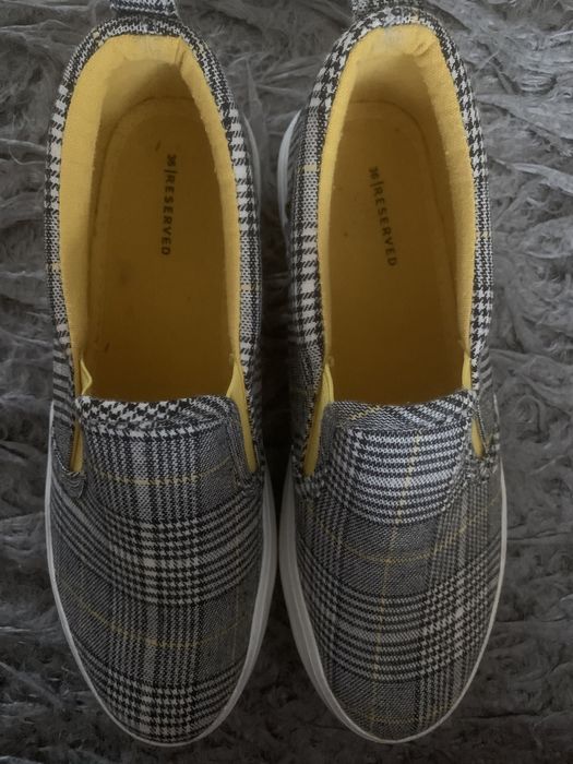 Слипоны Reserved