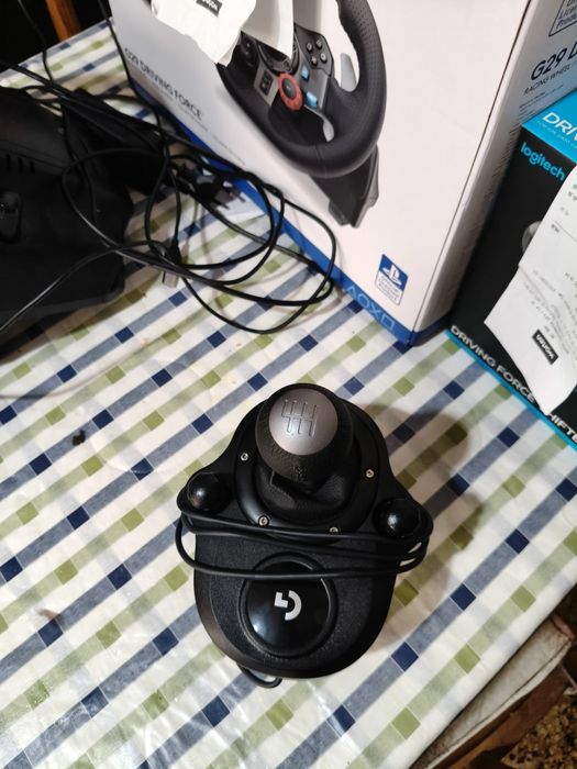 Logitech g 29 conjunto completo e 2 anos de seguro aceito troca  ps5