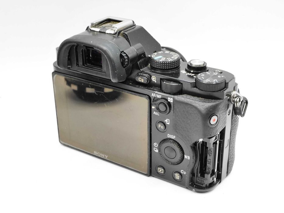 Najtańsza pełna klatka Sony A7 Jupiter 8 f2 50 mm