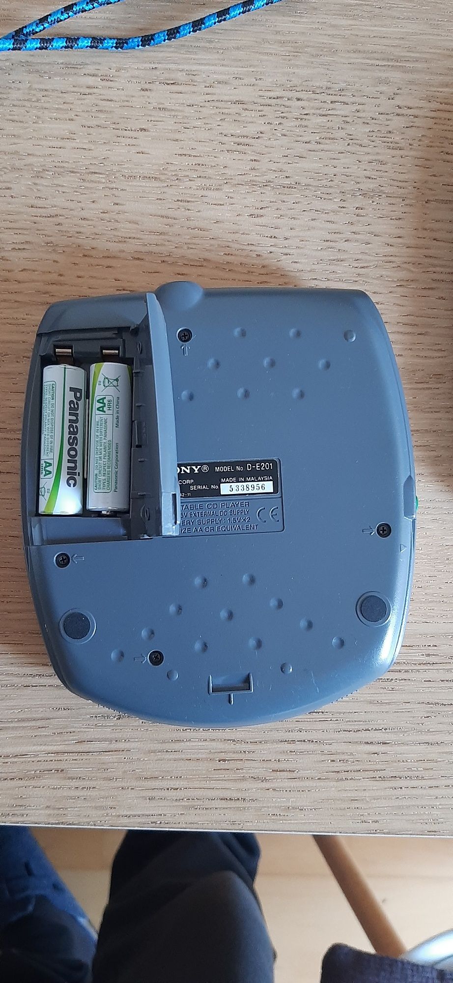 CD Walkman D-E201 Sony para restaurar