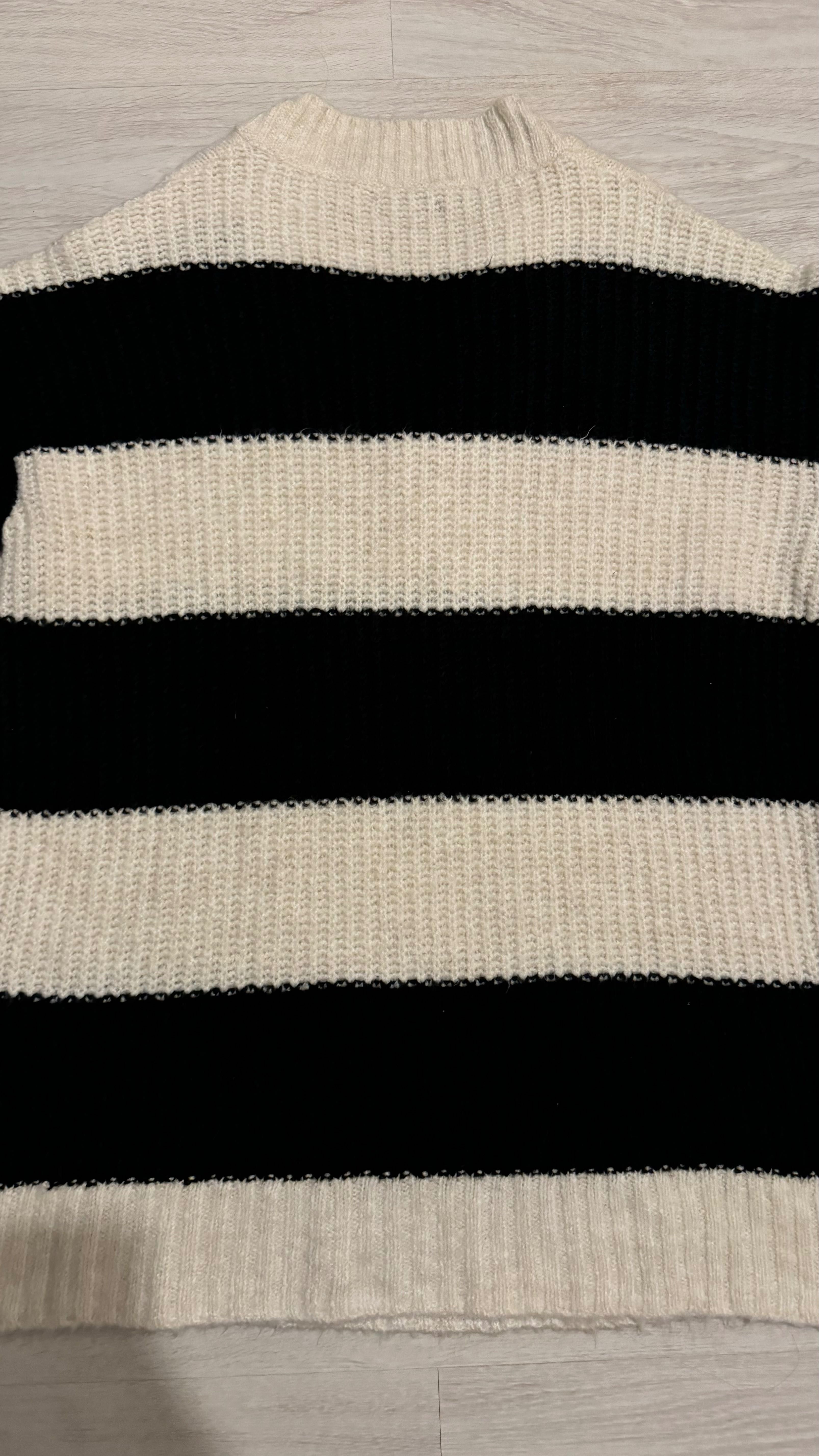 Sweter oversize w paski stradivarius