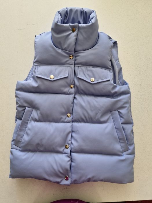 Продам жіночій жилет ніжно-блакитного кольору