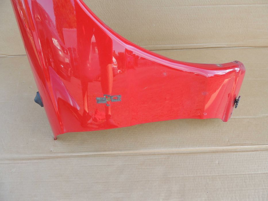 Błotnik przedni prawy Ford Mustang 4 IV 94,95,96
