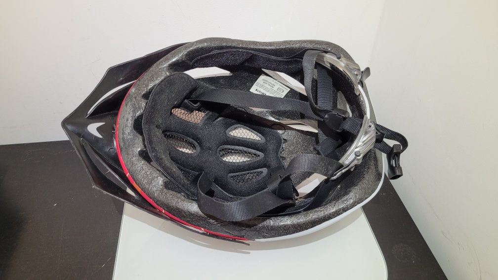 Kask rowerowy Kellys