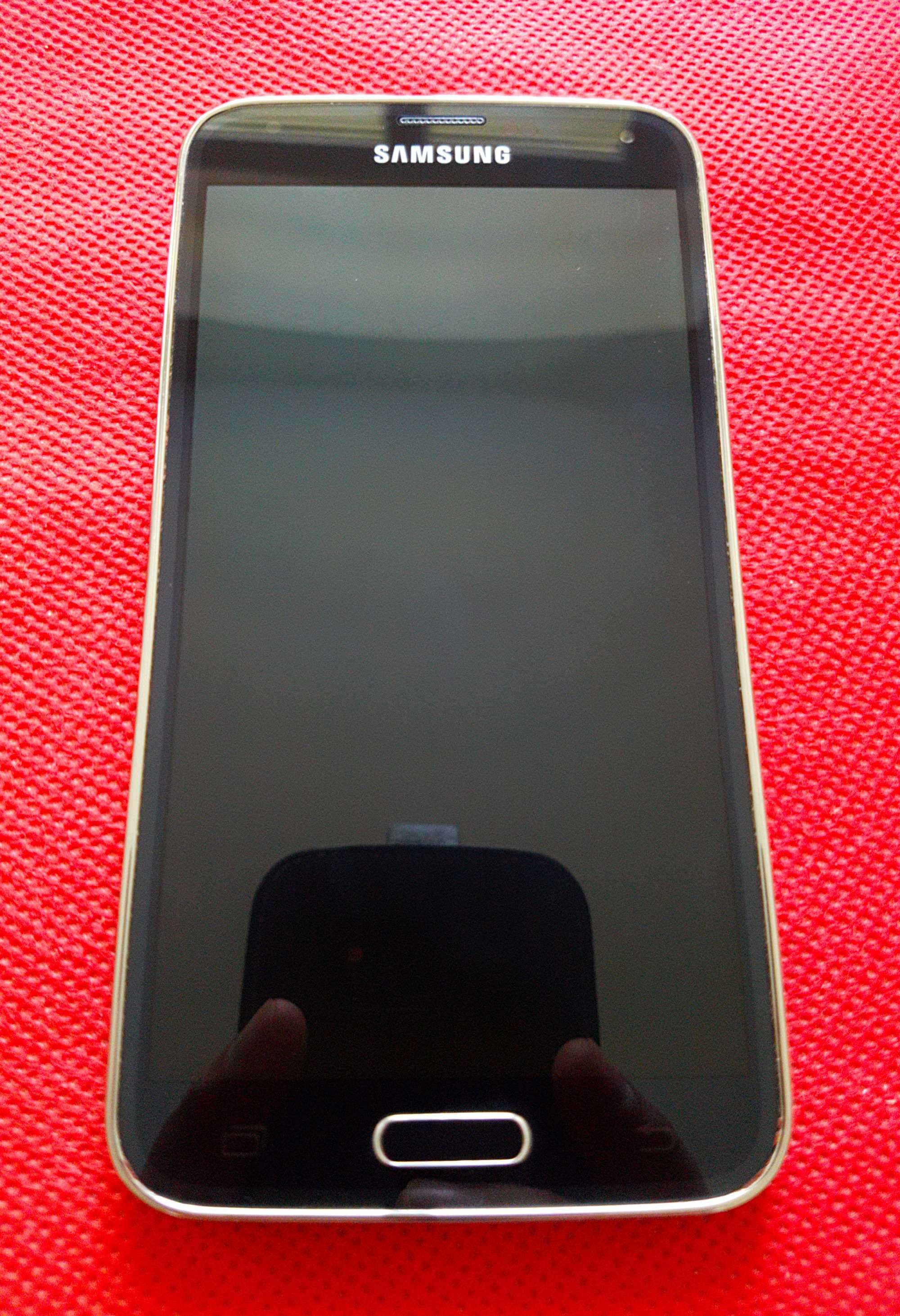 Telefon Samsung Galaxy S5 Z Androidem 11 Respektującym Prywatność