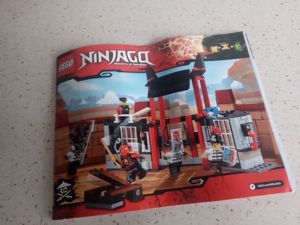 Klocki lego ninjago 70591 ucieczka z więzienia używane brak