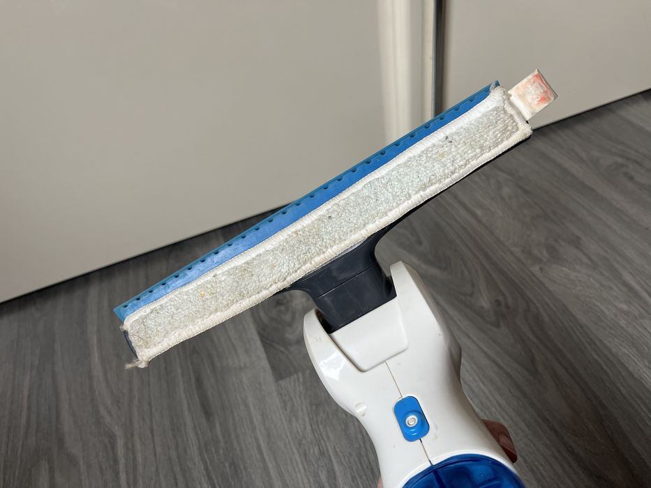 Віконний пилосос Dirt Devil на акумуляторі