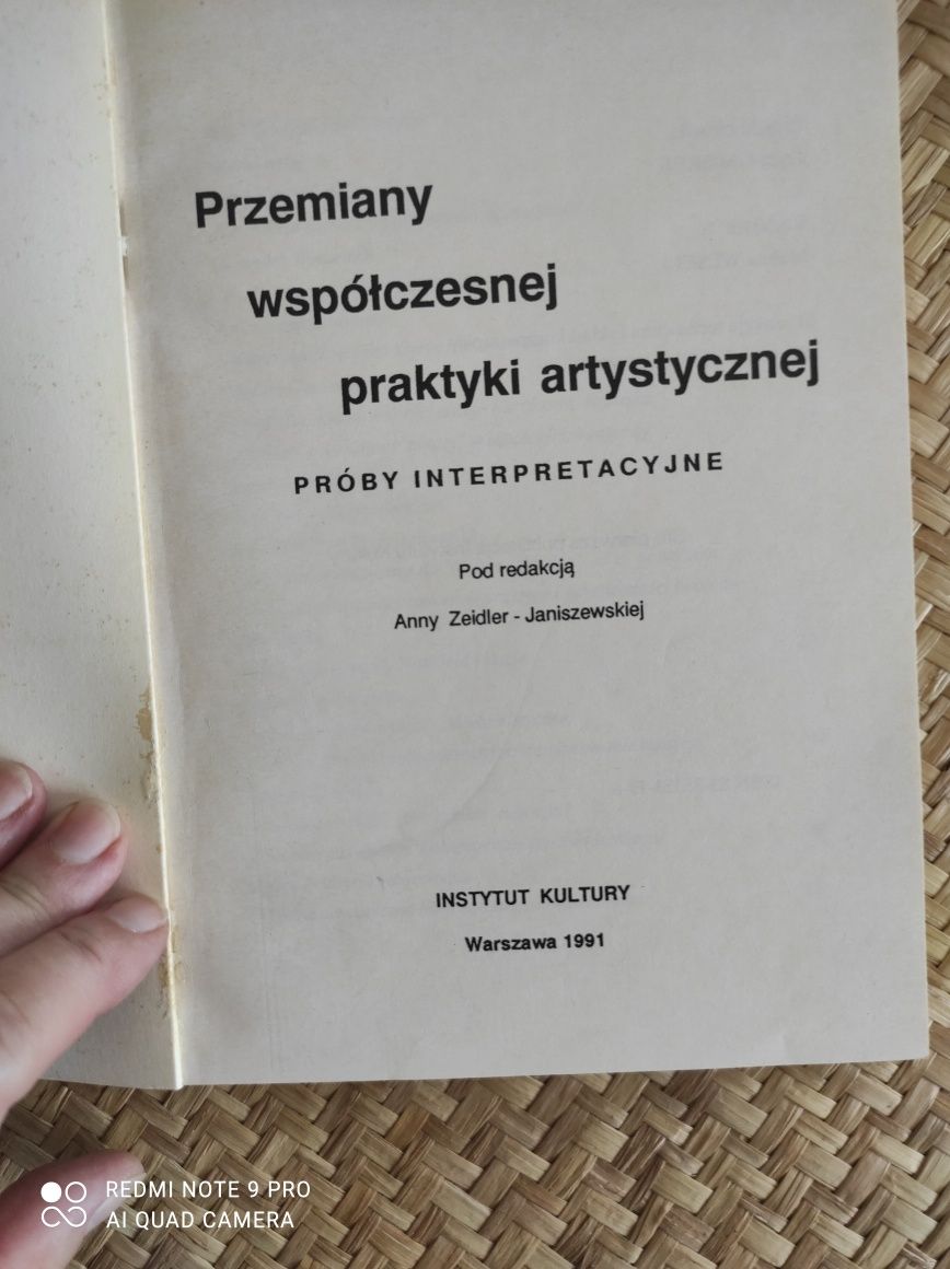 Przemiany współczesnej praktyki artystycznej.