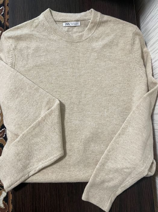 Шерстяна кофтинка Zara