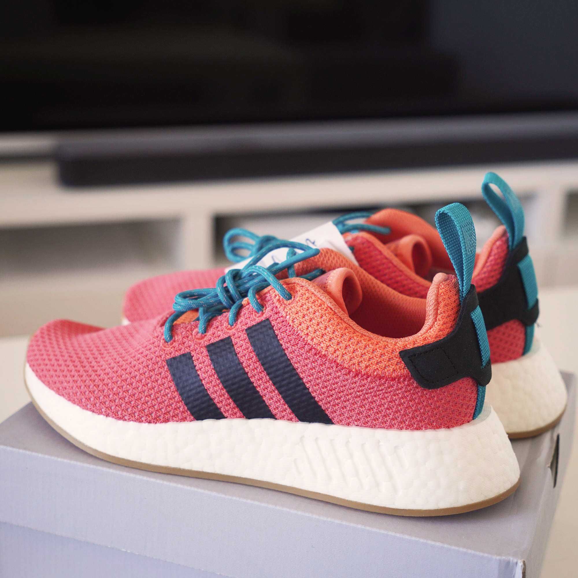 Buty Adidas NMD R2 - czerwone - r. 38 - oryginalne