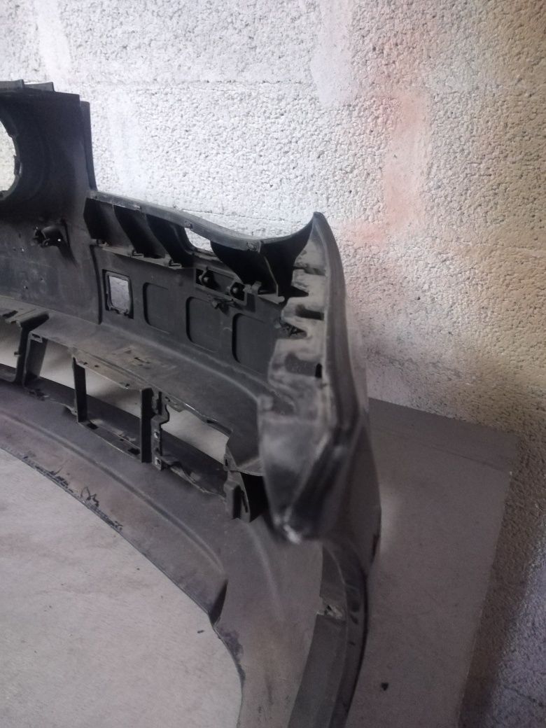 Vendo Para-choque de frente BMW 5 series E60 ano 2002 /07