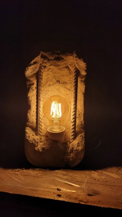 Lampka ozdobna betonowa