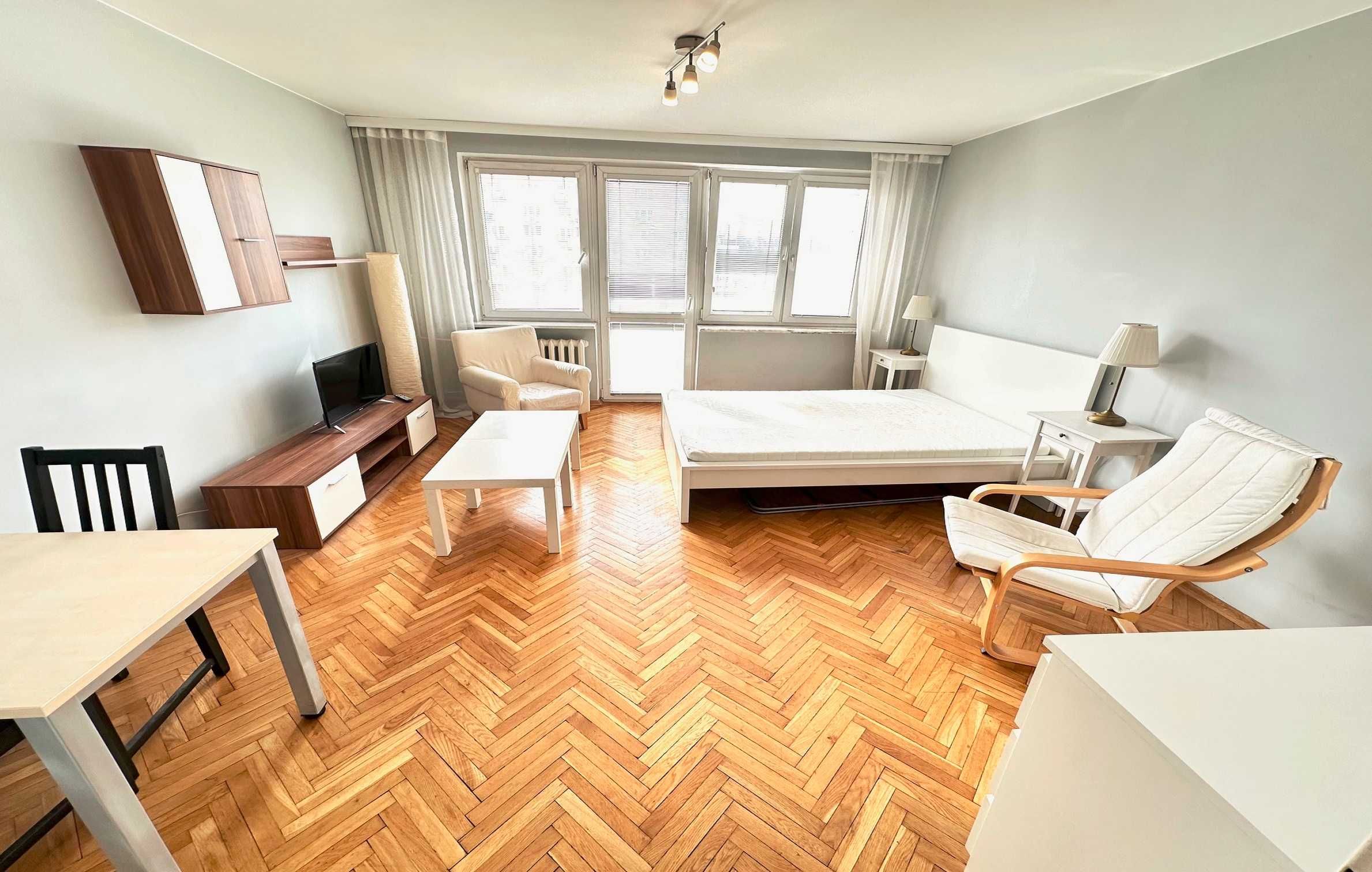 Śródmieście-Metro C.N.K-1pok-33m ul.Ignacego Potockiego-Powiśle-Balkon