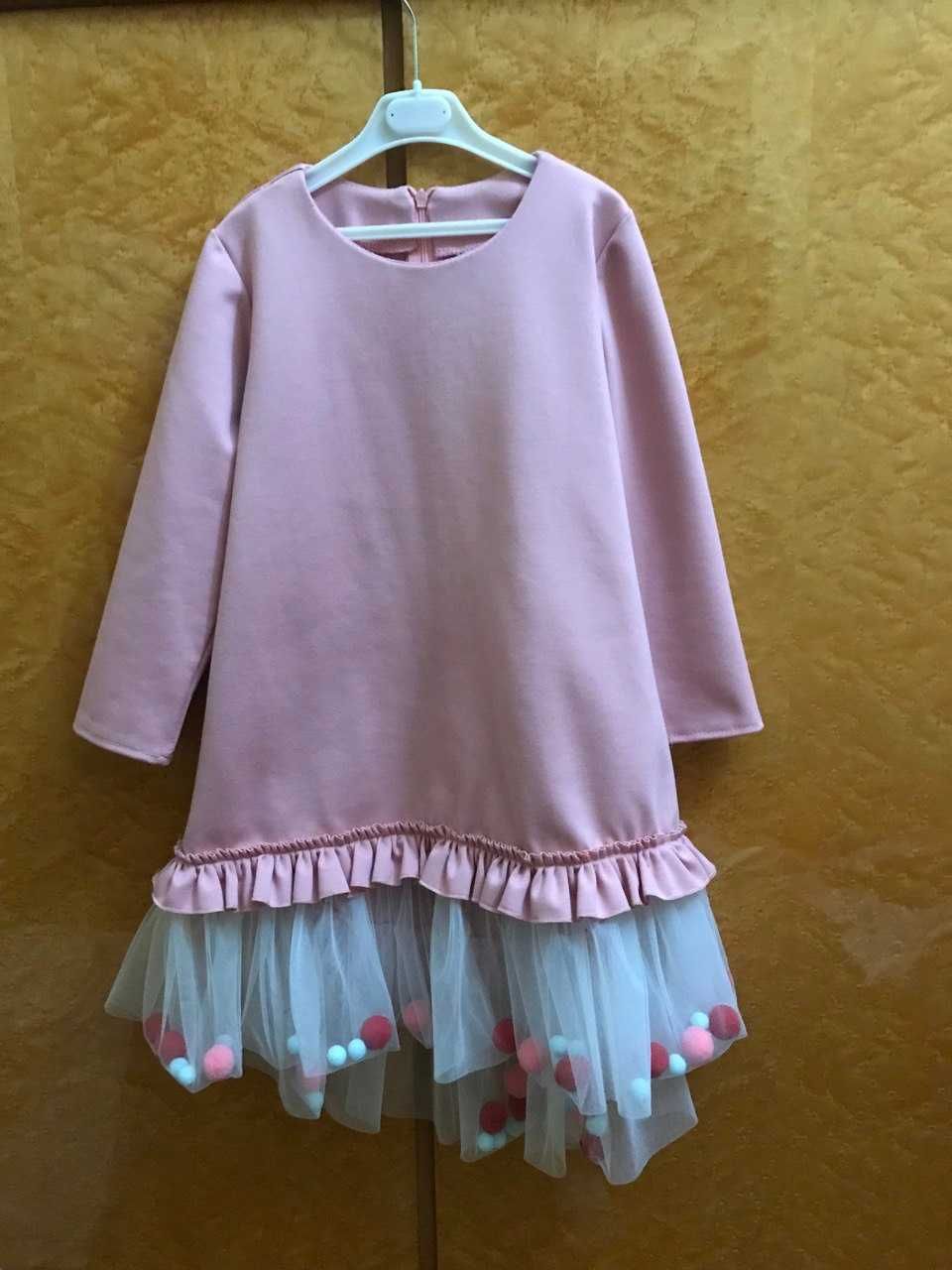 Платье  нежно розовое оригинальное для девочки Ewa kids. рост 122