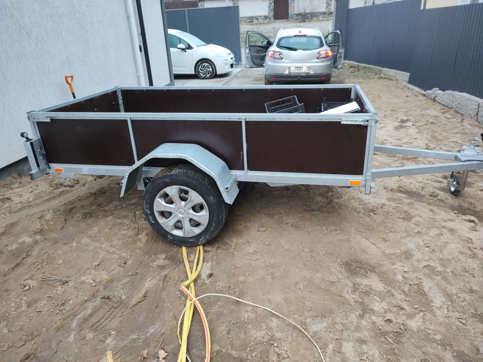 Причіп , прицеп легковий , прицепчик 127*254 *43 мм. Оцинкований.