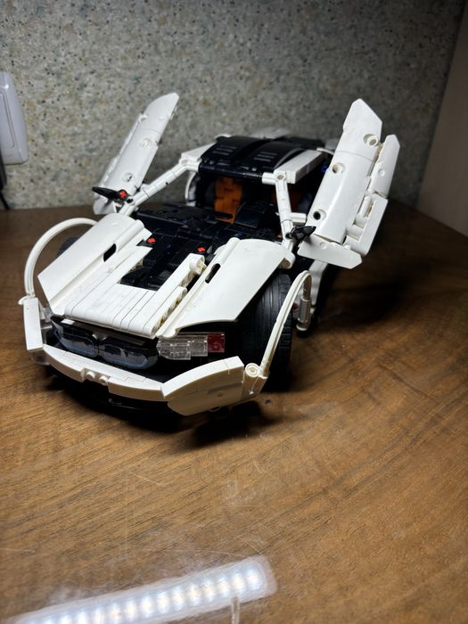 Лего машина маштаб 1/14
