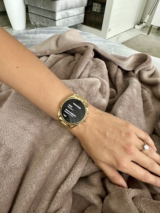 Zegarek smartwatch MICHAEL KORS MKT5085 Bradshaw 2 + ŁADOWARKA