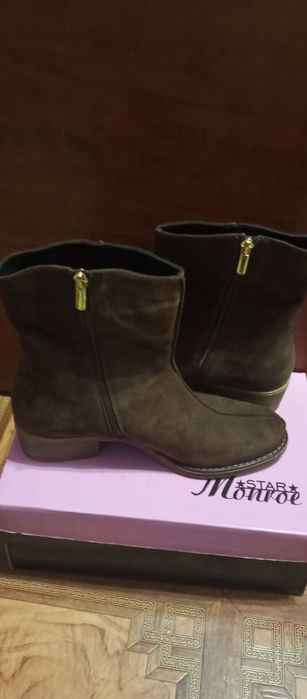Продам сапоги женские осень