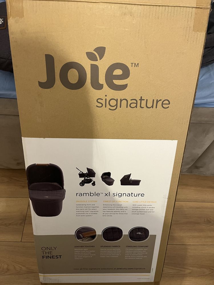 Gondola joie signature