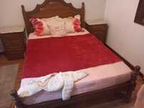 Quarto completo com móvel