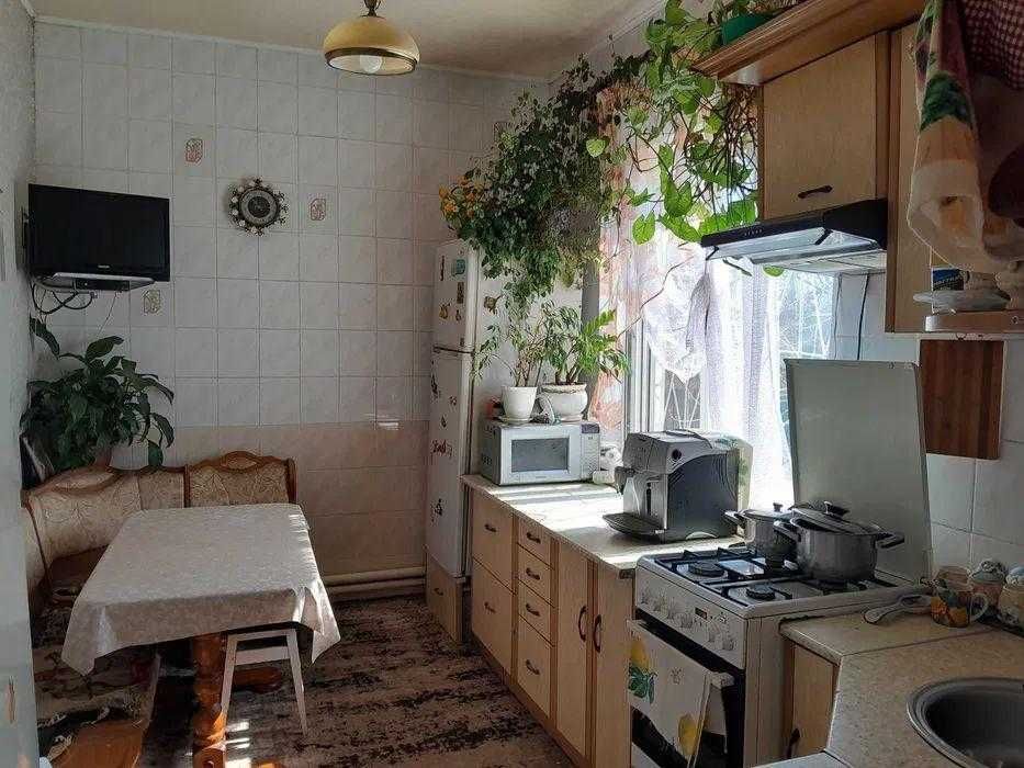 У продажу будинок