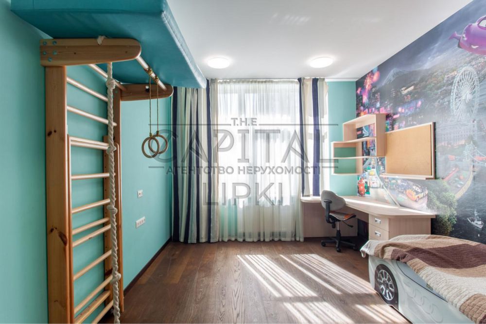 Оренда великої квартири на Липках, Київ